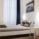Venus - Dohany Street Ii شقة *